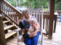 Aunt Dodo,Caris