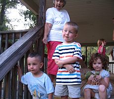 Liam, Fran, Ely,Evie