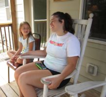 Lexi, Beth